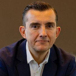 Marc Riera Schöngarth
